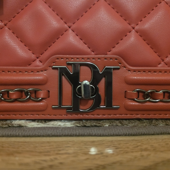 NWT Badgley Mischka Quilted Red Crossbody Bag - Picture 3 of 9